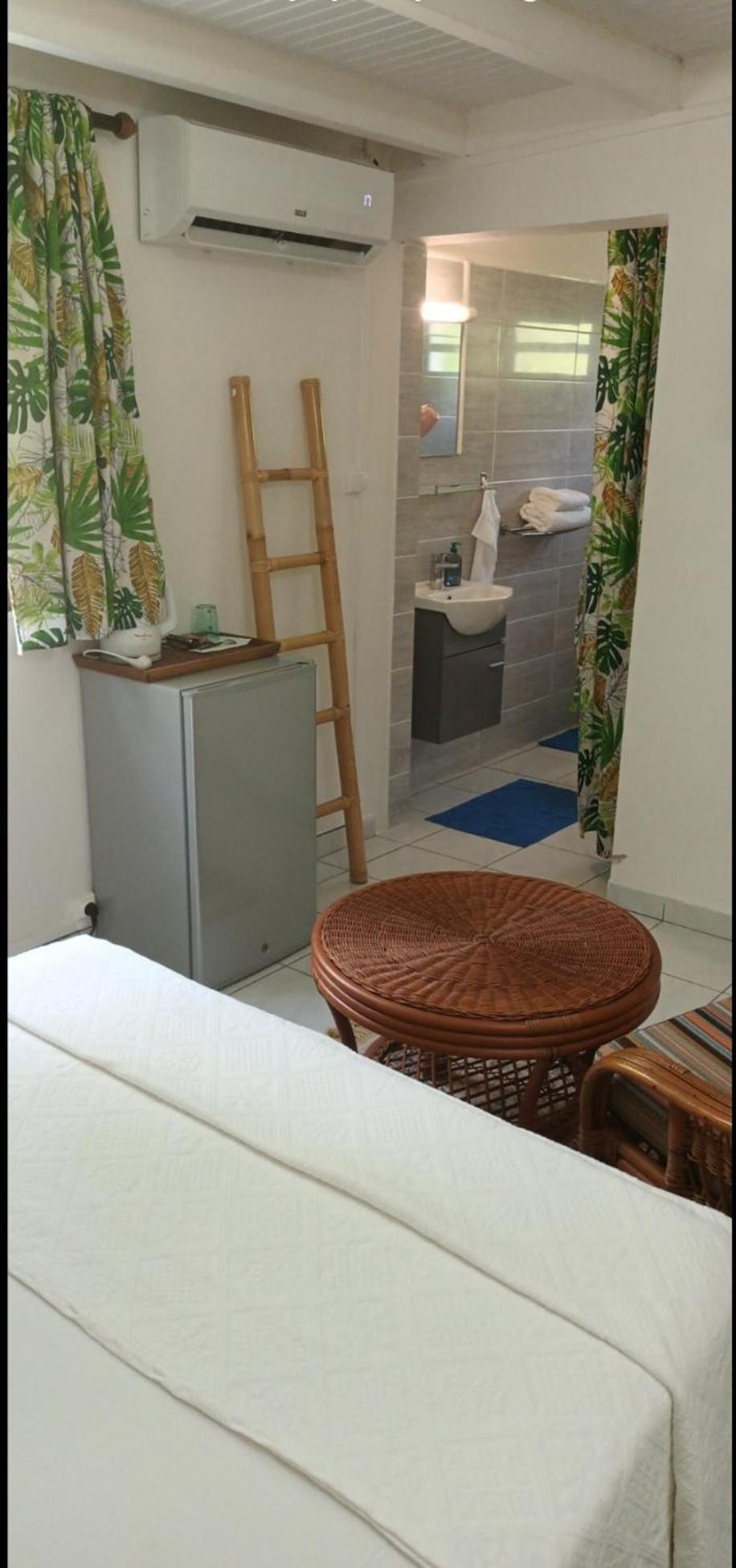 Chambre Climatisee Bouillante Luaran gambar